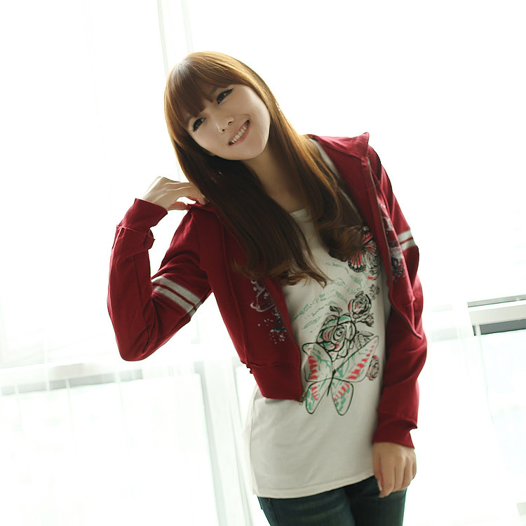 2011 秋装新款 <em>短款</em> 修身连帽<em>卫衣</em> 拉链<em>加绒开</em>