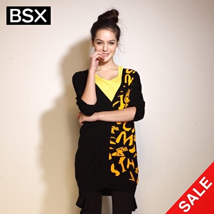 Snap up limited edition Giordano BSX knit  dress in summer flock printing graffiti text knitted sweater 352,240