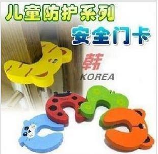 ●防止房门突然关闭，碾伤宝宝手指或受到其他以外伤害

●防止房门突然关闭将宝宝反锁在屋内

很超值实用的一款门卡哦，可爱的动物造型，细心的妈妈赶快为宝宝准备吧