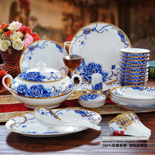 景德镇餐具陶瓷56头骨瓷餐具，套装韩式宫廷，煲碗盘青花金边牡丹