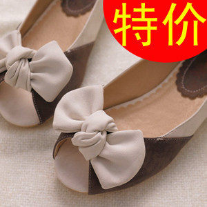 大码<span class=H>鞋</span> 小码<span class=H>鞋</span> 新款蝴蝶结<span class=H>鱼嘴</span>凉<span class=H>鞋</span>色拼接平底甜美日系露趾单<span class=H>鞋</span>