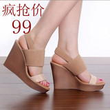 秒杀疯抢思加图2012夏季新品正品 高跟坡跟防水台漆皮女凉鞋子