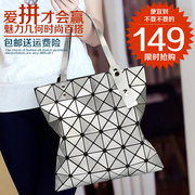 2015三角形几何菱格拼接女包手提包竖款单肩百变折叠女士包包