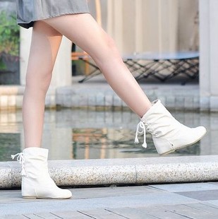 2024韩版学生靴单靴子女鞋子，春秋季短靴，平跟平底少女冬季白色