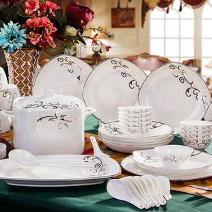 景德镇陶瓷器韩式骨瓷餐具，套装碗56头奢华新婚庆，家居方碗高脚面碗