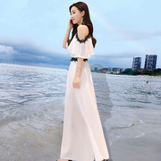 一字肩露肩雪纺裙子女，夏吊带(夏吊带)白色连衣裙，长裙巴厘岛海边度假沙滩裙