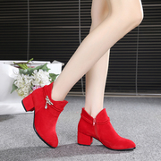 冬季粗跟结婚红鞋子新娘红靴大码婚鞋孕妇中跟红靴子毛绒新娘鞋子