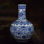 景德镇陶瓷器手绘天球瓶中式青花瓷，花瓶家居装饰摆件，客厅台面花插