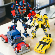 古迪积木拼装玩具，益智汽车变形机器人，两变黄蜂跑车卡车男孩礼物