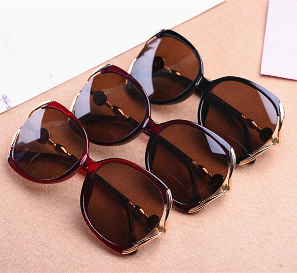 quality goods quality goods Pure natural crystal glasses Stone Mirror lady crystal Sunglasses Sunglasses Drivers mirror cool and refreshingin the ZIPPO/Swiss Army Knife/Glasses , Sunglasses category - from Buy2taobao.com to provide professional Taobao agent buy service