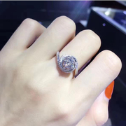 英皇金尊 时尚白18K金钻戒 群镶圆形结婚钻戒 钻石女戒指