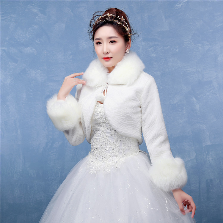 2017款新娘婚纱毛披肩秋冬季结婚旗袍外套伴娘礼服披肩加厚保暖在类目 女装/女士精品, 婚纱/旗袍/礼服, 婚纱中 - 来自Buy2taobao.com提供专业的淘宝代购服务