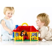 超值可爱过家家大房子，玩偶关节可动可站可坐1-5岁玩具必入