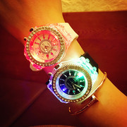 韩版时尚灯光日内瓦GENEVA手表休闲硅胶男女手表 发光LED灯手表
