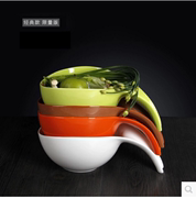 欧美名品有把汤碗水果盆，时尚创意陶瓷碗酒店餐具白天鹅沙拉碗
