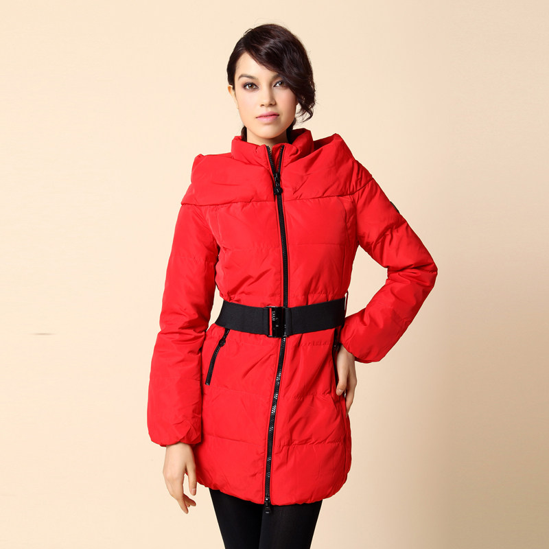 <em>雅鹿女</em>羽绒服2013新款女装披肩式中长款韩版