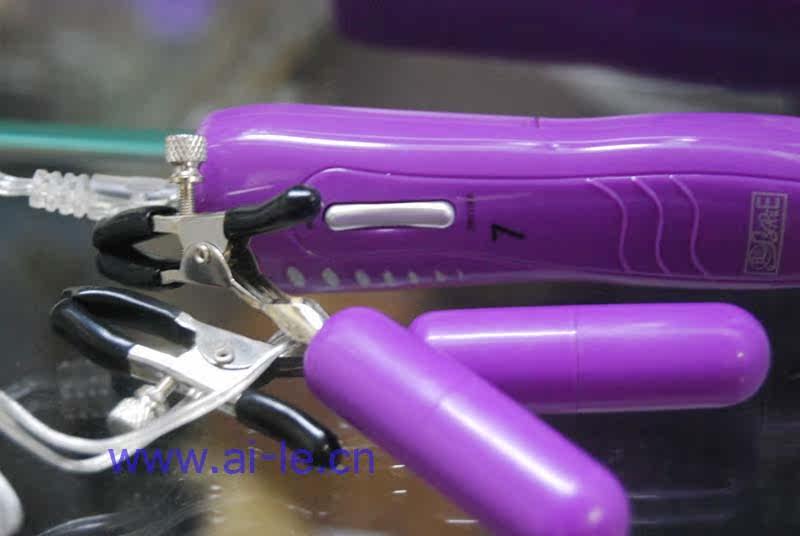 女用调情玩具7频乳夹<em>振动器</em>让<em>女人</em>尖叫乳房增
