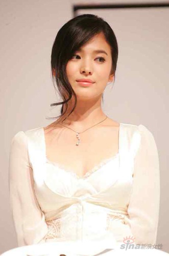 宋慧乔发型VS装扮妙搭20款