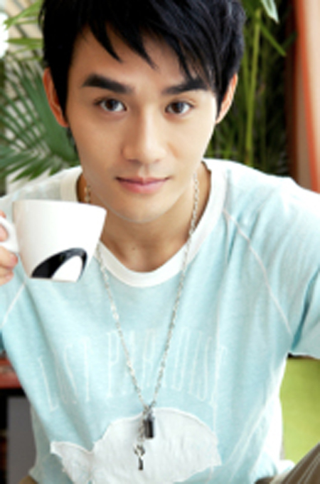 《<em>丑女无敌</em>》<em>陈家明</em>并不娘--王凯写真 | 帅哥